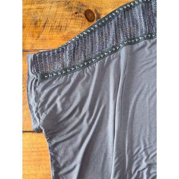 Womens POL Gray Oversized Dolman Short Sleeve Boho‎ Netted Design Blouse Size L - Picture 2 of 9